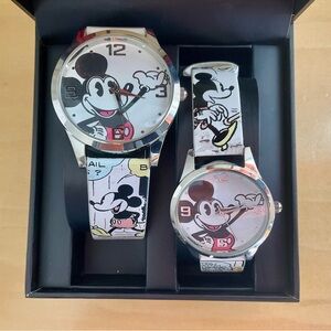 Mickey & Minnie Mouse Watch Set NIB